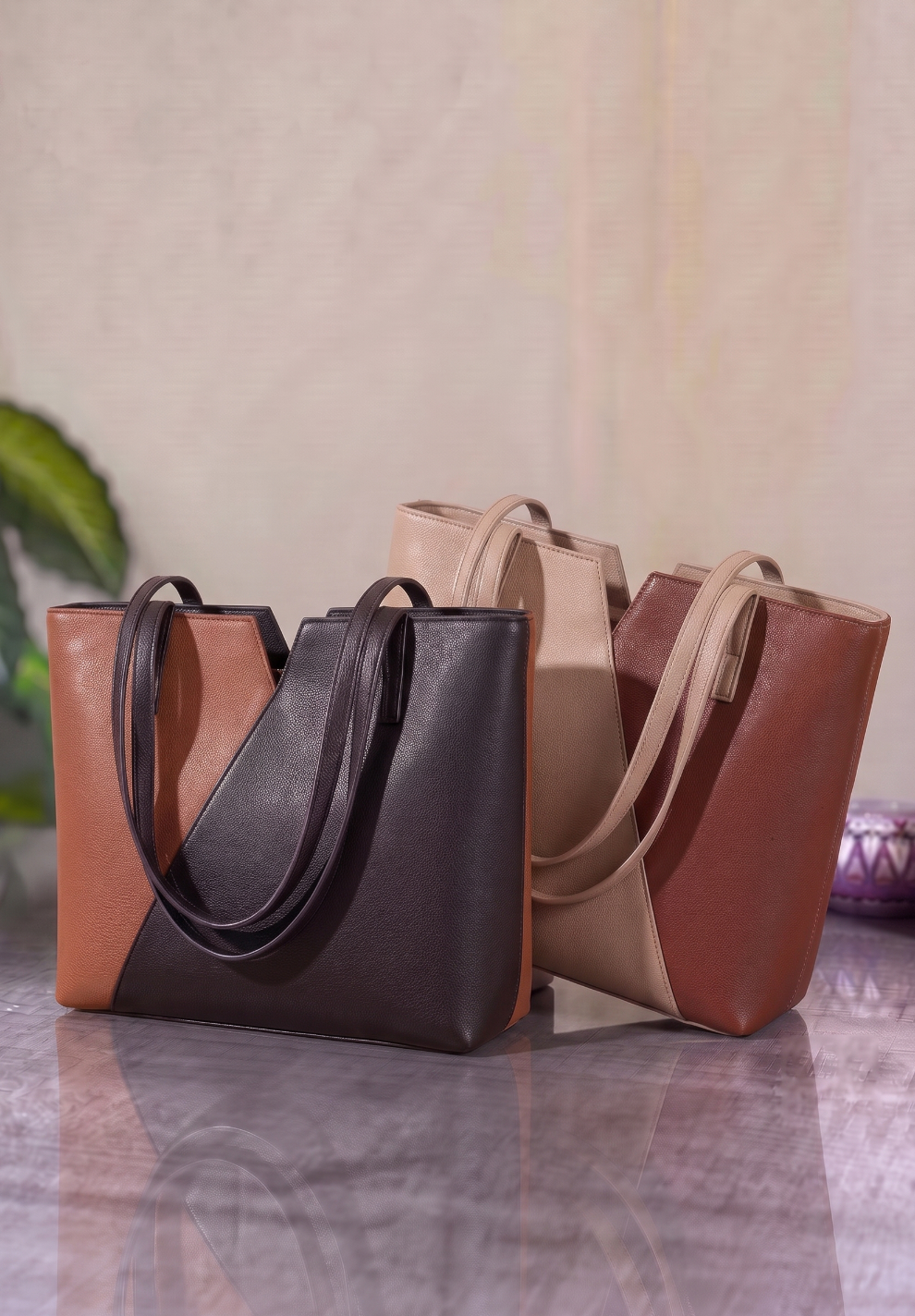 Culture Tote Notch - Black and Brown