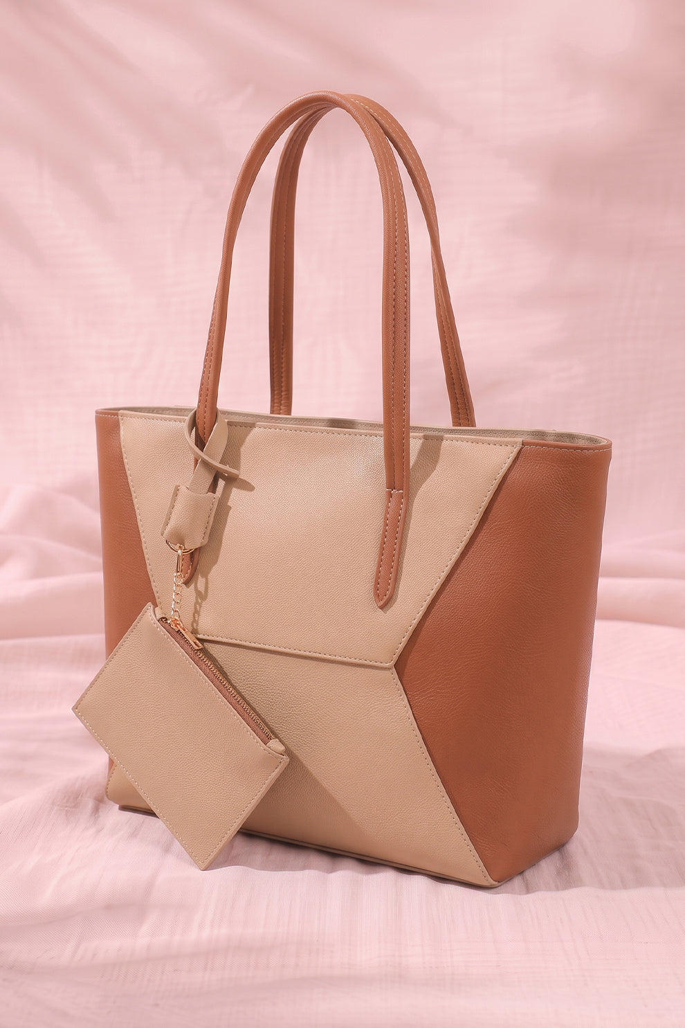 CULTURE TOTE SIGNATURE-BROWN