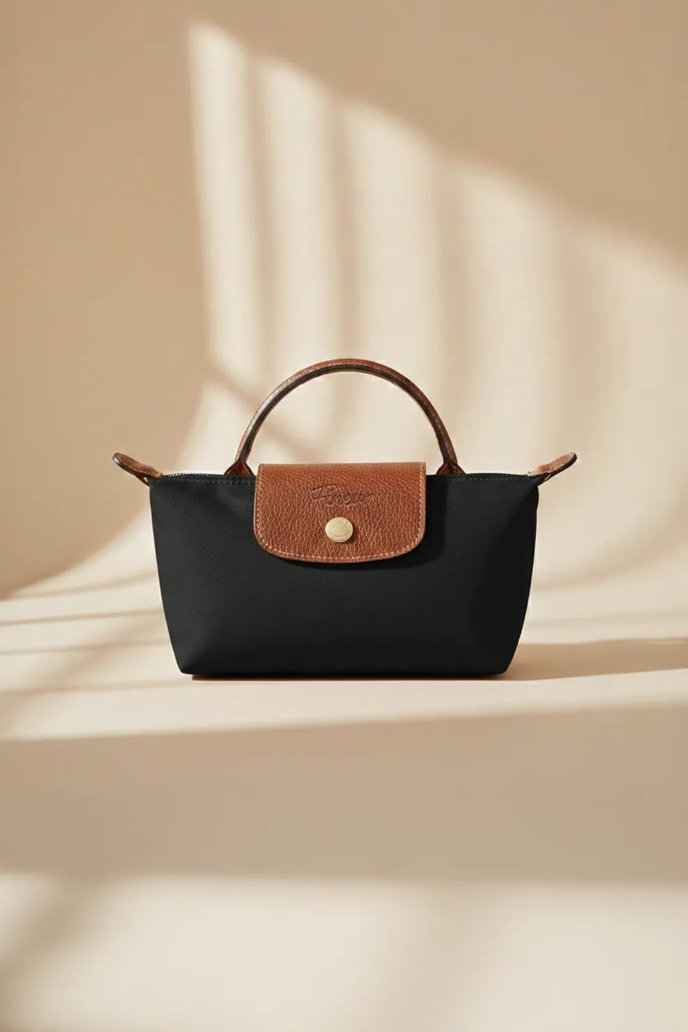 Culture Crossbody Champ - Black