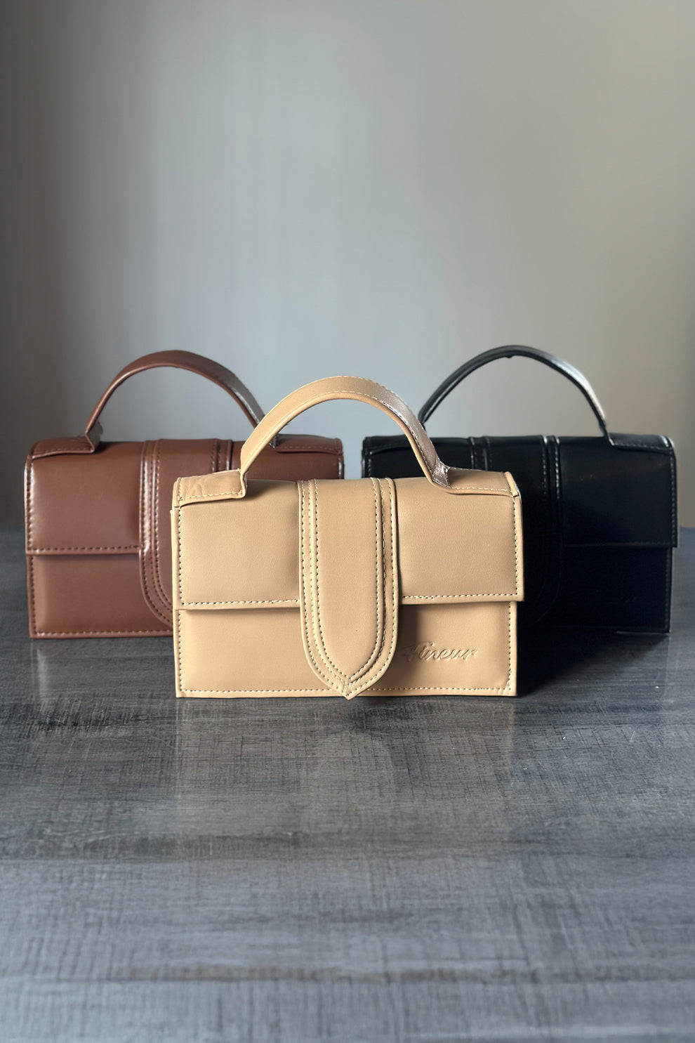 Culture Handbag Bambyno - Black