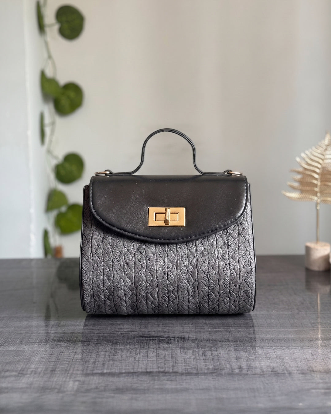 Culture Handbag Oceya - Black