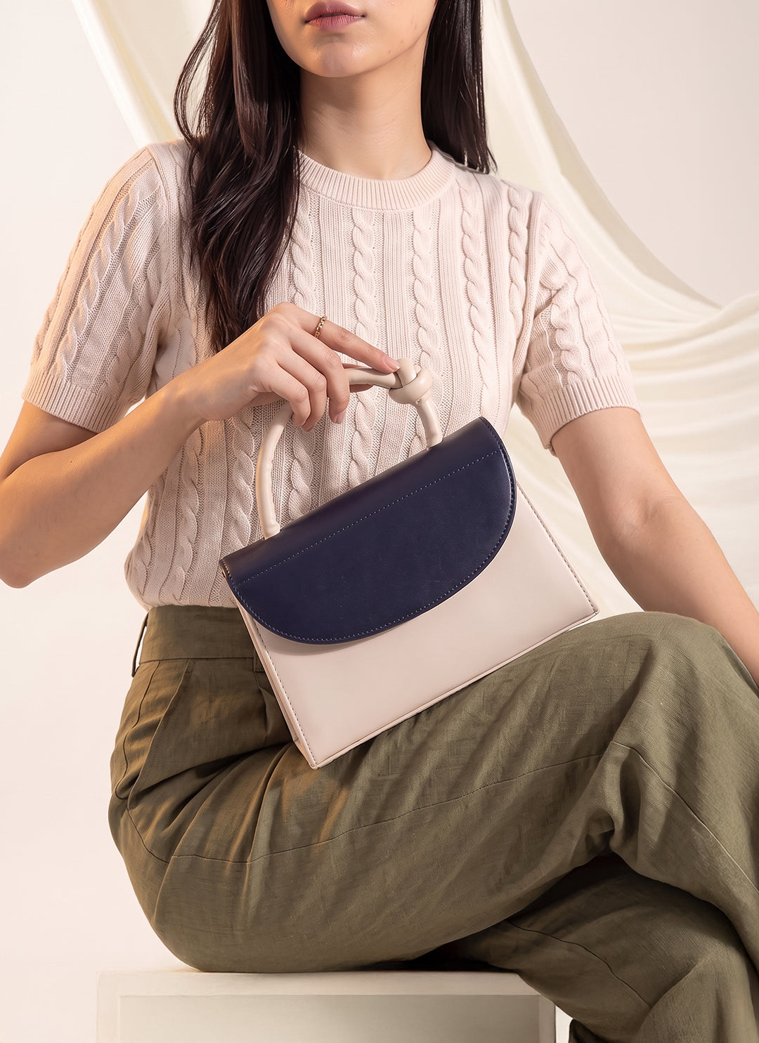 Culture Handbag Stella Knot - Black