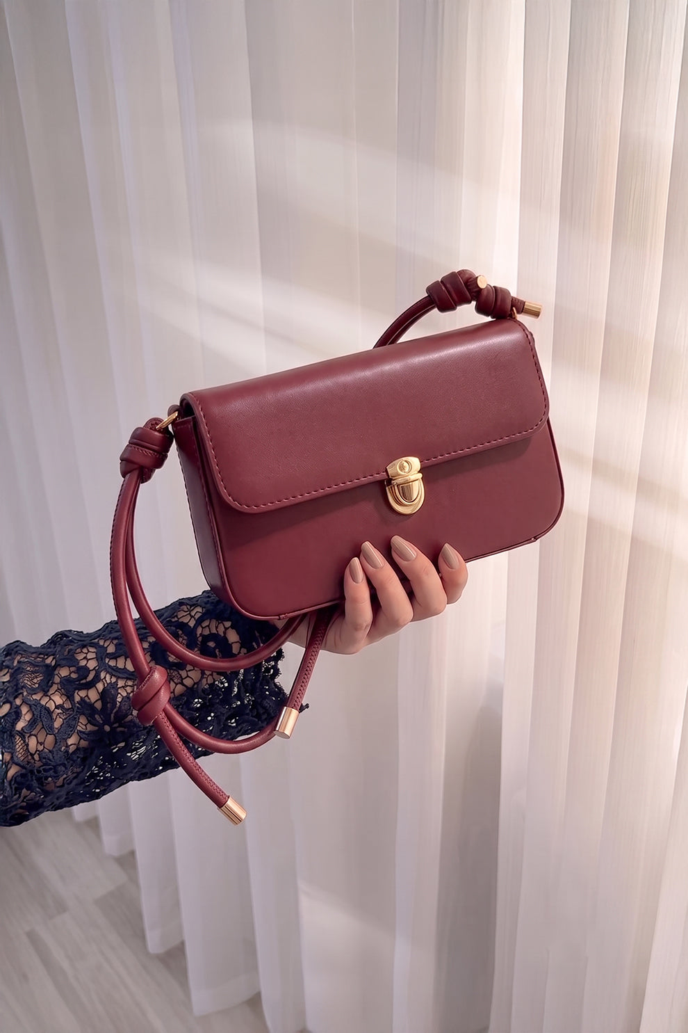 Culture Shoulder Bag Knox - Maroon